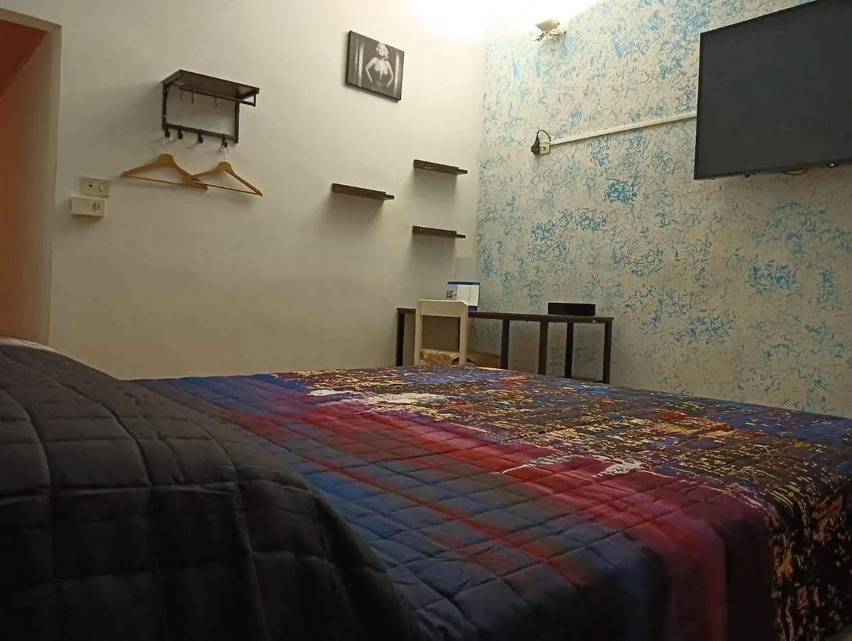 Guest house Le Due Sorelle In Fiera Bologna Italy
